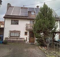 Haus zu vermieten - 870,00&nbsp;EUR Kaltmiete, ca.&nbsp; 100,00&nbsp;m&sup2; in Hattersheim am Main (PLZ: 65795)