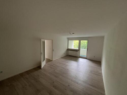 Foto - ++ Geräumige 3-Zimmer-Wohnung mit Balkon auf dem Mittelrain in Heidenheim! - Ab sofort verfügbar!++
