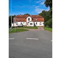 3 Raumwohnung im Gutshaus - 660,00 EUR Kaltmiete, in Broderstorf (PLZ: 18184)