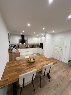 Foto - Helle kernsanierte 3 Zimmer EG- Wohnung + Tiefgarage