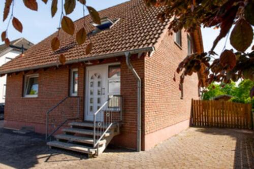 Foto - freistehendes Einfamilienhaus auf Erbpachtgrundstück