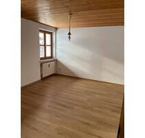 2 Zimmer Wohnung 55qm Nähe Viechtach (Kirchaitnach) zu vermieten - Sankt Englmar