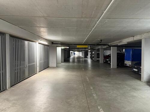Foto - Tiefgaragenstellplatz zu vermieten – Leipzig-Lindenthal