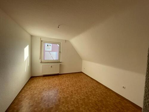 Foto - 4 Zimmer Dachgeschoßwohnung zur Miete in Weiden in der Oberpfalz