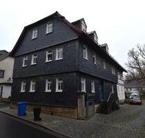 2 Zimmerwohnung - 450,00&nbsp;EUR Kaltmiete, ca.&nbsp; 59,50&nbsp;m&sup2; in Eisfeld (PLZ: 98673)