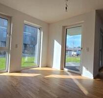 Bezug sofort + Anfragen nur per Mail + Besichtigung am 16.04. + Terrasse + Tiefgarage + 4 Zimmer warten auf eine Familie + HW 13 Whg. 1 - Braunschweig Heidberg-Melverode