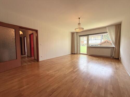 Foto - Erdgeschosswohnung 2-ZKB 65qm mit Balkon + Hobbyraum 20qm