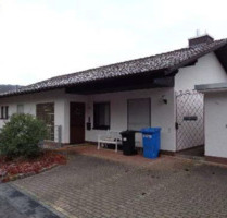 Einfamilienhaus mit Einliegerwohnung - Erbach