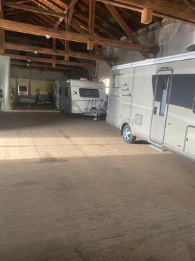 Foto - WohnmobilWohnwagenOldtimer Stellplatz