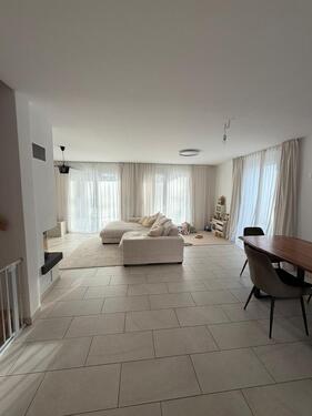 Foto - Doppelhaushälfte - 1.900,00 EUR Kaltmiete,