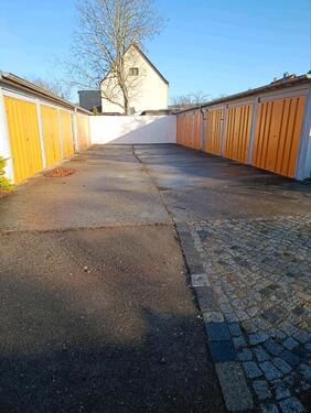 Foto - Garage in Halle zu vermieten - 110,00&nbsp;EUR Miete,