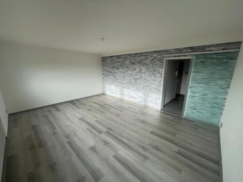 Foto - Moderne 3-Zimmer-Wohnung mit Balkon, Garage & Keller in Rietheim