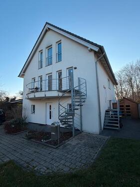 Foto - Exklusives wohnen im Grünen - 1.800,00&nbsp;EUR Kaltmiete, ca.&nbsp; 77,00&nbsp;m&sup2;