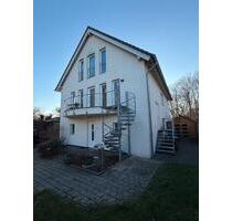 Exklusives wohnen im Grünen - 1.800,00&nbsp;EUR Kaltmiete, ca.&nbsp; 77,00&nbsp;m&sup2; in Köln (PLZ: 51109) Kalk