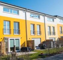 Charmantes, komplett saniertes Reihenhaus - Schwaan