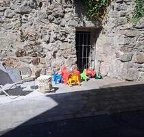 Gepflegte 3 Zimmer EG-Wohnung im Zentrum ** PLUS EBK ** Terrasse im Aussenbereich - Windischeschenbach