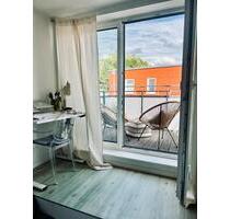 Zwischenmiete Stilvolle DG-Single Wohnung - ideal gelegen - Hamburg Hoheluft-West