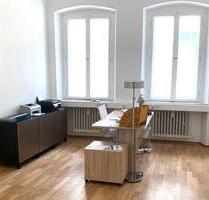 Abgeschlossener Büroraum 15 m² mit Konferenzraum – flexibel, sofort verfügbar - Würzburg