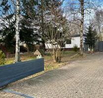 Viel Platz für Familie & Beruf – Bungalow mit großem Grundstück - Trappenkamp