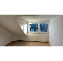 Vermietete DG Wohnung mitten in Bonn – ca.28 m² + 15 m² Keller + Vermietete DG Wohnung mitten in Bonn – ca.28 m² + 15 m² Keller +