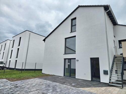Foto - 3 Zimmer Erdgeschoßwohnung zum Kaufen in Bruchmühlbach-Miesau