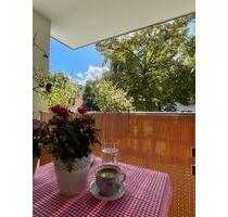 Stilvolle 2 Zimmer Wohnung mit sonnigem Balkon, Einbauküche und Tiefgaragenstellplatz Nähe Bahnhof - Stuttgart Stuttgart-Nord