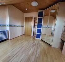 2-Zi. Wohnung in Lenzkirch Zentrum mit Carport teilmöbiliert