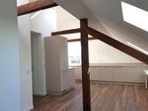 Foto - 2 Zimmer Dachgeschoßwohnung zur Miete in Garbsen