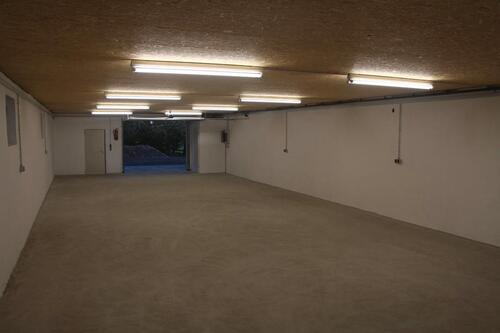 Foto - Halle, Lagerhalle, Gewerbehalle zu vermieten