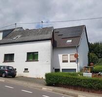 Mehrgenerationenhaus mit Unmengen Platz und Anbau - Illingen