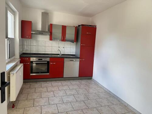 Foto - Sanierte 2 ZKB mit großer Küche mit vollst. EBK, Speisekammer