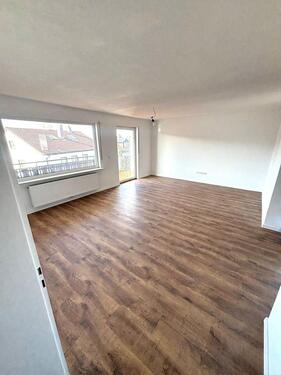 Foto - 4 Zimmer Etagenwohnung in Wäschenbeuren