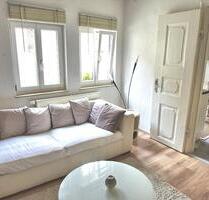 Helle, charmante 2-Zimmer-Altbauwohnung im historischen Stadtkern von Coburg