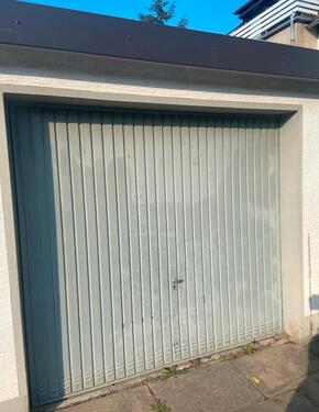 Foto - Garage in 33607 zu vermieten - 100,00&nbsp;EUR Miete,