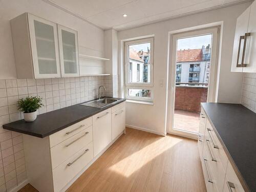 Foto - Helle 3-Zimmer Wohnung mit EBK und Balkon