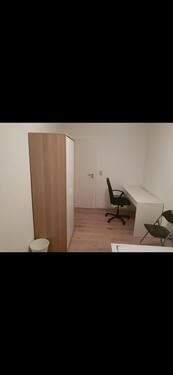 Foto - Schönes Zimmer ab dem 1. Februar.Nähe Sbahn in Raunheım.