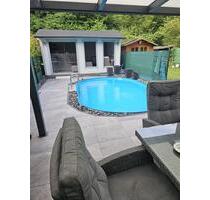 Kein Standard: RMH mit Pool, Bar & überdachter Terrasse - Gelsenkirchen Gelsenkirchen-Mitte