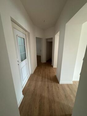 Foto - Wohnung mieten 4 Zimmer ca.97qm 1.Etage