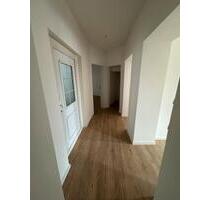 Wohnung mieten 4 Zimmer ca.97qm 1.Etage - Hagen Hohenlimburg