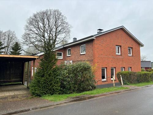 Foto - 2-Familien-Haus in Frestedt - 175.000,00 EUR Kaufpreis,