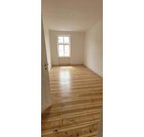 4 Zimmer, Exklusive Altbauwohnung mit Wintergarten im Herzen von Oranienburg