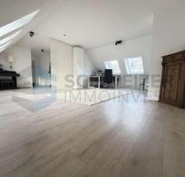 Helle & großzügige 2-Zimmer-Dachgeschosswohnung mit schönem Ausblick in S-Süd zur Miete! - Stuttgart Stuttgart-Süd