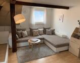 Foto - Mobilierte 1-Zimmer-Dachwohnung (55m2) in Top Lage zu vermieten