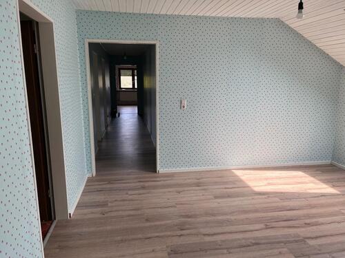 Foto - Dachgeschosswohnung zu vermieten