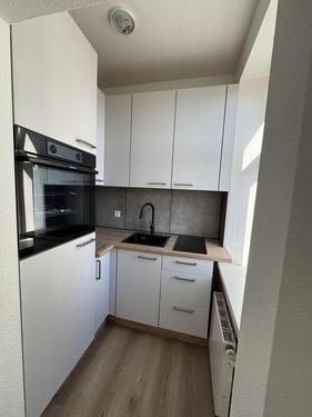 Foto - 8min zu DHL - Einbauküche und Kernsaniert, 1-Raum-Wohnung am Schkeuditzer Markt