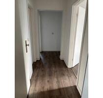 Attraktive 2-Zimmer-Wohnung mit Balkon im Herzen von Eisenhüttenstadt