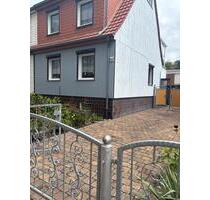 Reihenhaus mit Hof, Garten, Doppelgarage & Solaranlage zu verkauf - Nordhausen