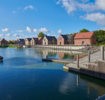 FERIENHAUS direkt am Wasser in den Sommerferien 2025 8.8.-18.08 - Velen