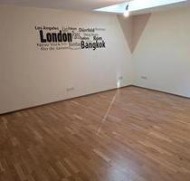 2-ZIMMER-WOHNUNG - 600,00 EUR Kaltmiete, ca.  60,00 m² in Grettstadt (PLZ: 97508)