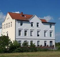 Großzügige 4-Raum-Wohnung mit Kamin - zentrumsnah - Burg